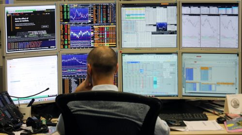 Borsa: Milano piatta con l’Europa, spread stabile a 110 – Ultima ora – Ansa.it Borsa: Milano piatta con l’Europa, spread stabile a 110 – Ultima ora – Ansa.it