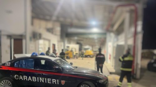 Incastrato nel nastro trasportatore, morto operaio – Ultima ora – Ansa.it