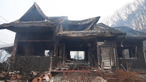 Incendi boschivi in Corea del Sud, 18 morti e 19 feriti – Asia – Ansa.it Incendi boschivi in Corea del Sud, 18 morti e 19 feriti – Asia – Ansa.it