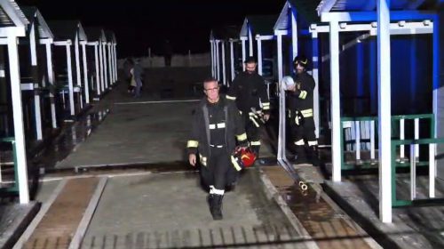 Roghi in altri 5 stabilimenti a Ostia, ipotesi dolo – Notizie – Ansa.it
