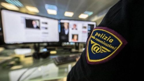 Vittima delle cyberbulle a 13 anni, ‘bruciamola’ – Ultima ora – Ansa.it Vittima delle cyberbulle a 13 anni, ‘bruciamola’ – Ultima ora – Ansa.it