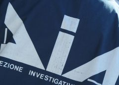 Voto di scambio politico mafioso, arresti tra Campania e Abruzzo – Notizie – Ansa.it Voto di scambio politico mafioso, arresti tra Campania e Abruzzo – Notizie – Ansa.it