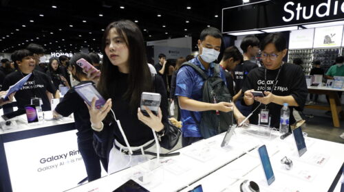 Dopo i dazi torna a crescere il mercato smartphone, +3% su anno – Future Tech – Ansa.it