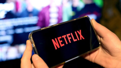 Netflix valuta di acquistare Warner Bros Discovery – Notizie – Ansa.it