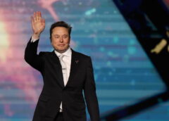 Azionisti approvano remunerazione da 1000 miliardi a Musk – Notizie – Ansa.it