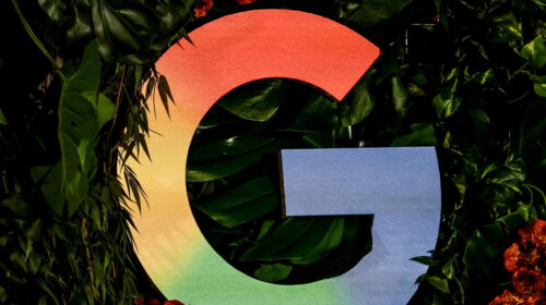 Google tende la mano sui contenuti IA, rafforza link a fonti originali nella ricerca – Notizie – Ansa.it