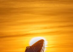 I radiotelescopi italiani dell'Inaf per prevedere i brillamenti solari